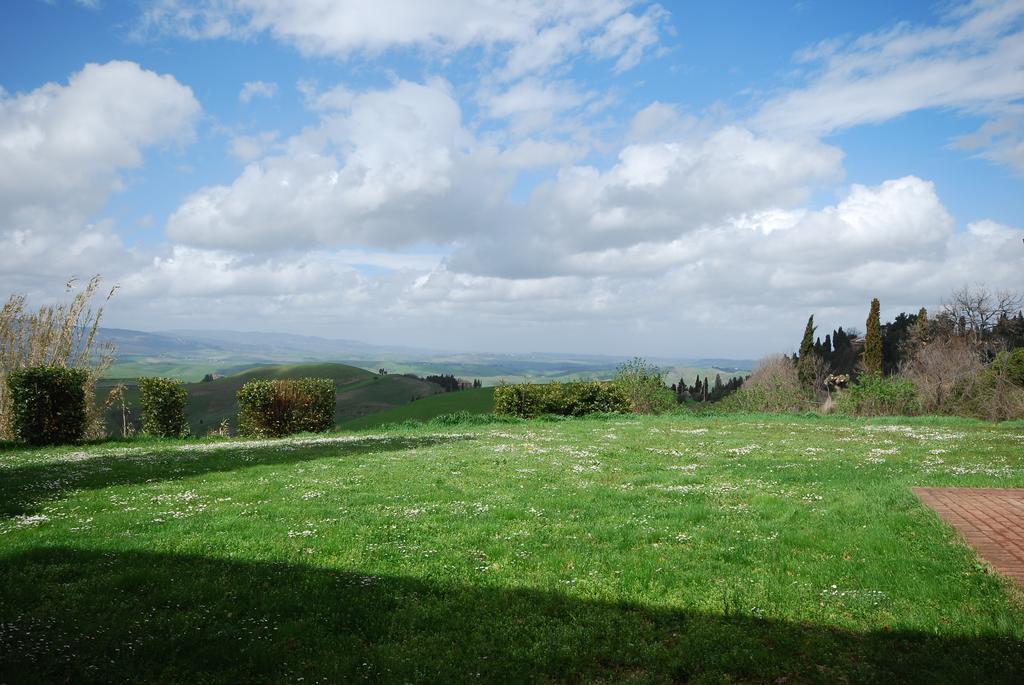 וולטרה Agriturismo Villa Opera חדר תמונה