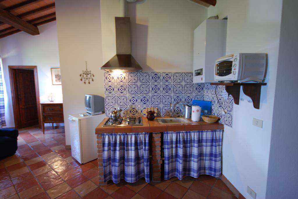 וולטרה Agriturismo Villa Opera חדר תמונה