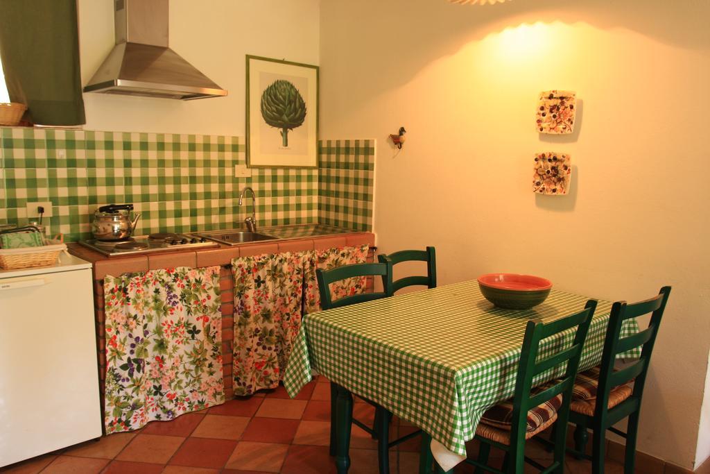 וולטרה Agriturismo Villa Opera חדר תמונה