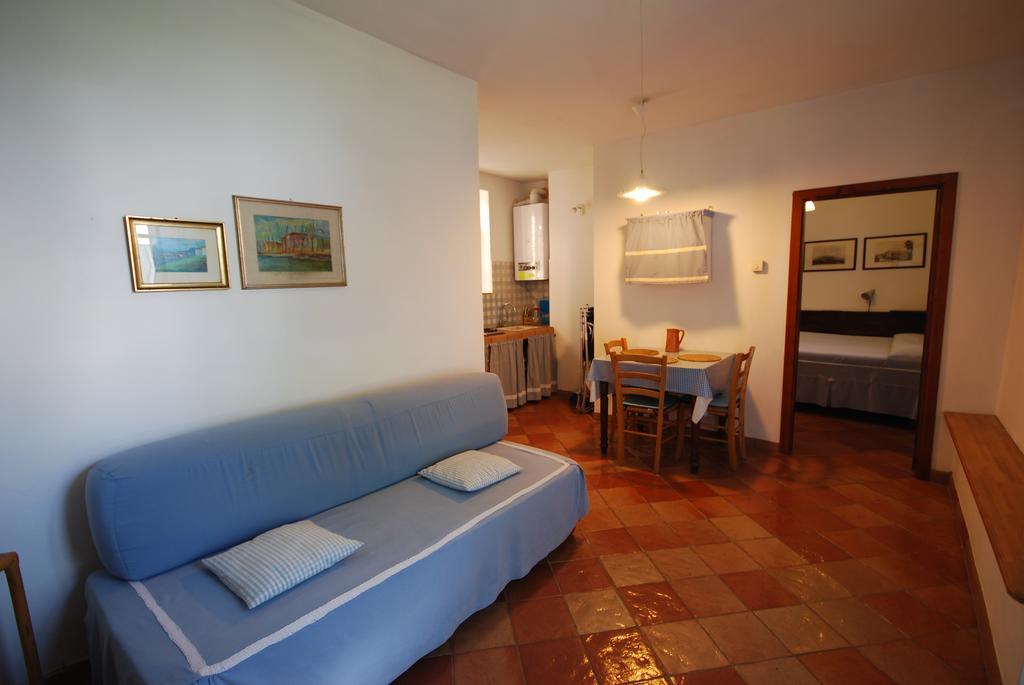 וולטרה Agriturismo Villa Opera חדר תמונה