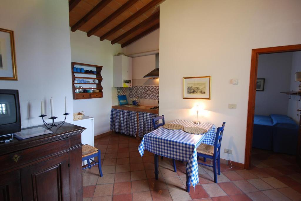 וולטרה Agriturismo Villa Opera חדר תמונה