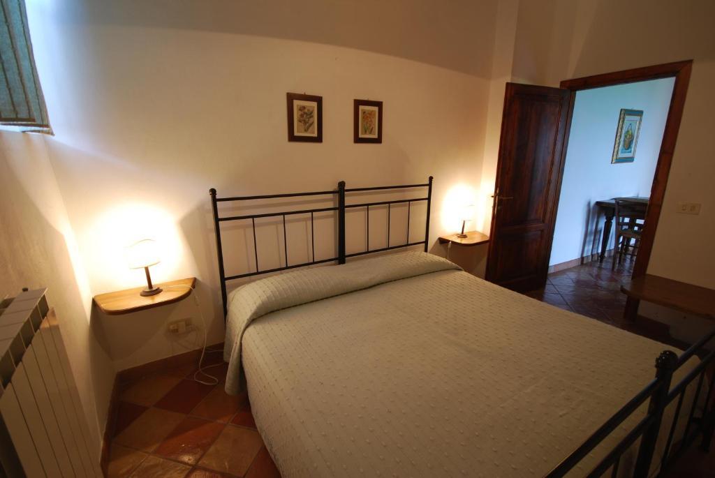 וולטרה Agriturismo Villa Opera חדר תמונה