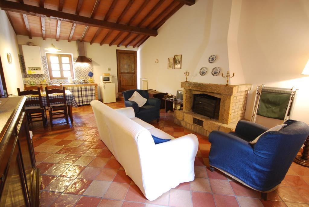 וולטרה Agriturismo Villa Opera חדר תמונה